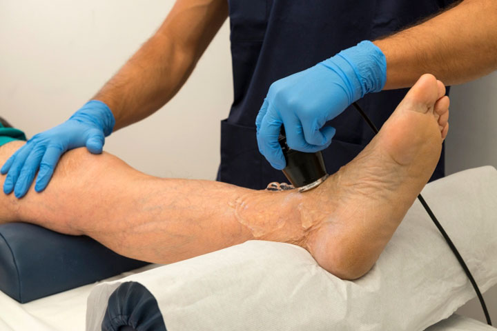 массаж ноги