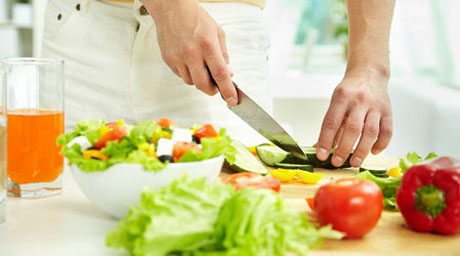 Стол с овощами