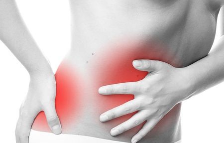 боли в правом боку