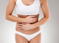 боль в животе