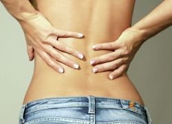 боль в правом боку у женщины