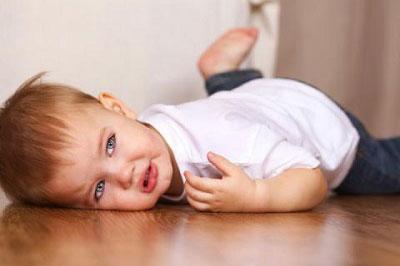 Ребенок упал