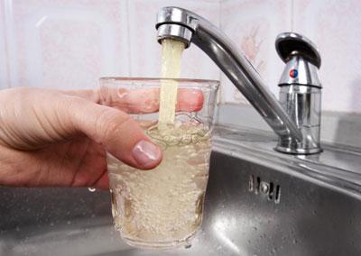 Грязная питьевая вода