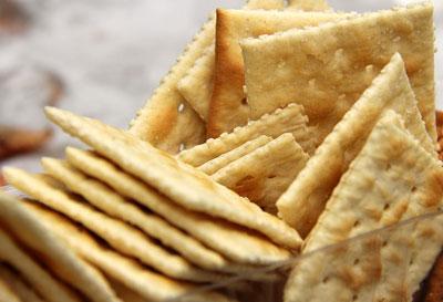 Соленые крекеры