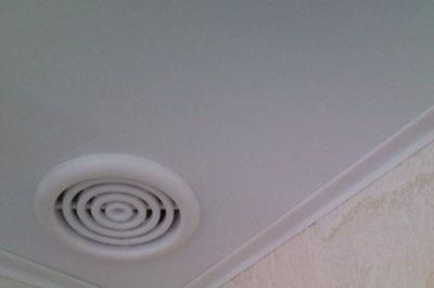 Вентилятор в натяжном потолке