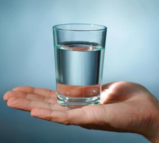 Стакан воды