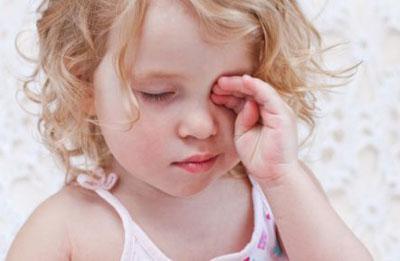 Сонный ребенок