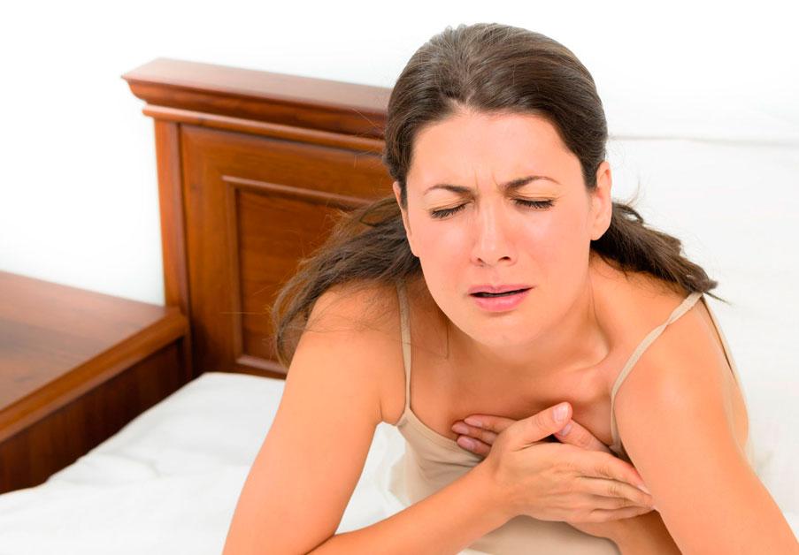 паническое чувство нехватки воздуха;