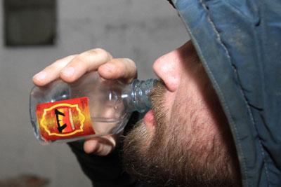 Употребление суррогатного алкоголя