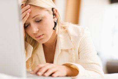 Уставшая девушка