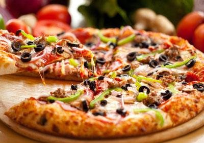 Разрезанная пицца