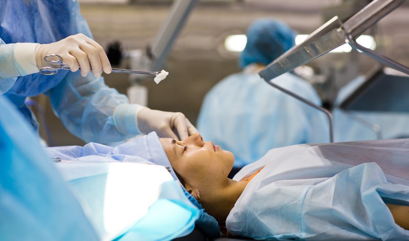 операция на кератоконус