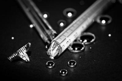 Вытекшая ртуть из градусника