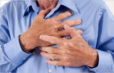 Приступ загрудинной боли