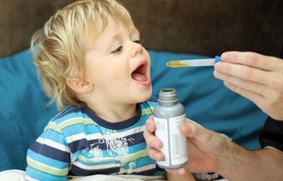 Принятие сорбента ребенком