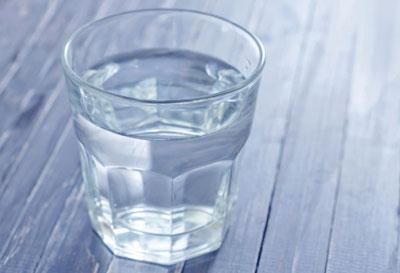 Стакан воды