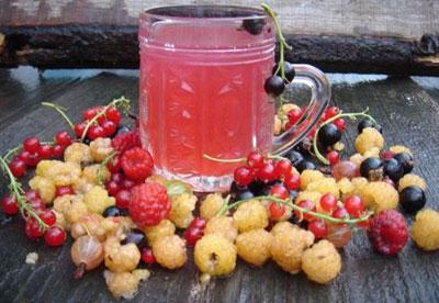 Компот из ягод