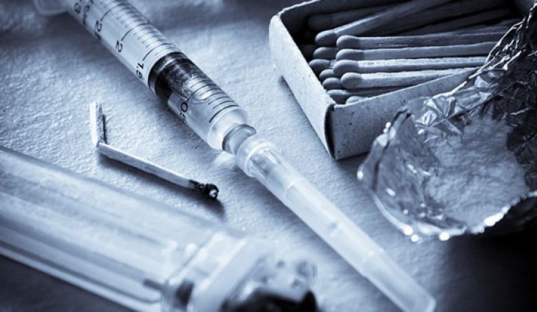 Употребление героина