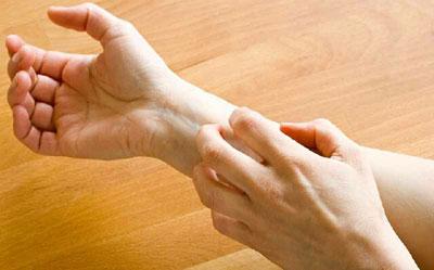 Чешется рука